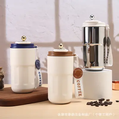 Smart Temperature Display 316 Stainless Steel Thermos Cup for Men and Women, High-Appearance Accessible Luxury Coffee Mug, Gift Special Wholesale Water Cup