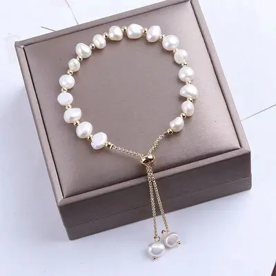French Retro Pearl Bracelet for Women, Lightweight Luxury, Sophisticated Temperament, High-End Niche Design, Simple and Versatile Fashion Bracelet - 9