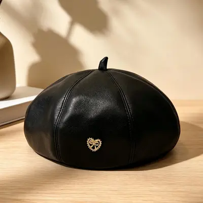 Берет из искусственной кожи PU в стиле Sweet Cool с этикеткой-сердечком, атмосферная шляпа художника, французская ретро теплая шляпа, женский стиль, осень зима