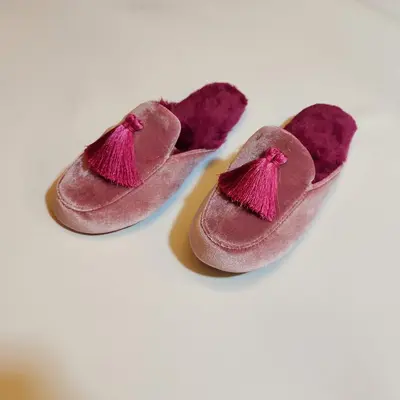 Princess-Style Hand-Stitched Tassel Velvet House Slippers, High Heel, Closed Toe