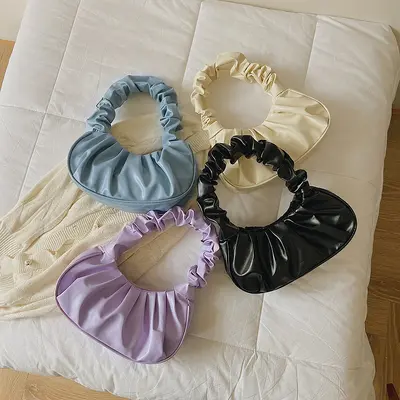 Koreanische Damen-Achseltasche, einfarbig, Falten-Wolkendesign - 3