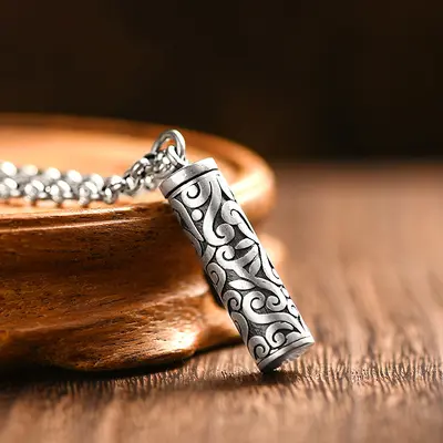 Hohlhalskette aus 999er Silber, aufklappbar