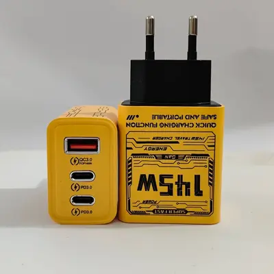 Yeni ürün PD145W akıllı şarj başlığı çift Tip-C + tek USB adaptör çok fonksiyonlu cep telefonu hızlı şarj cihazı