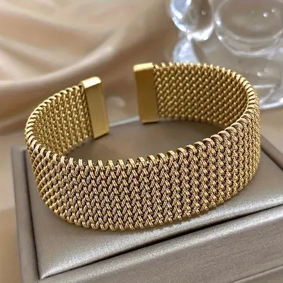18K plated titanium steel bracelet for women
