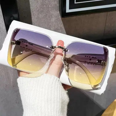 Large Square Women's Sunglasses, Polarized with UV Protection - 8