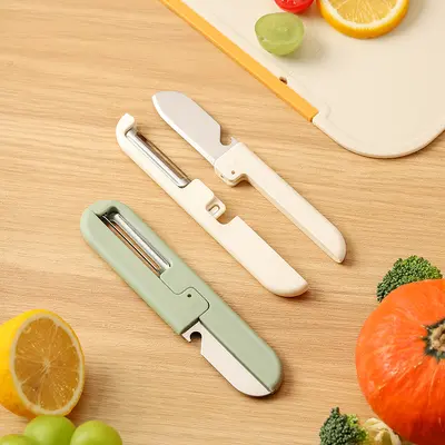 Portable 2-in-1 fruit knife and peeler - 2