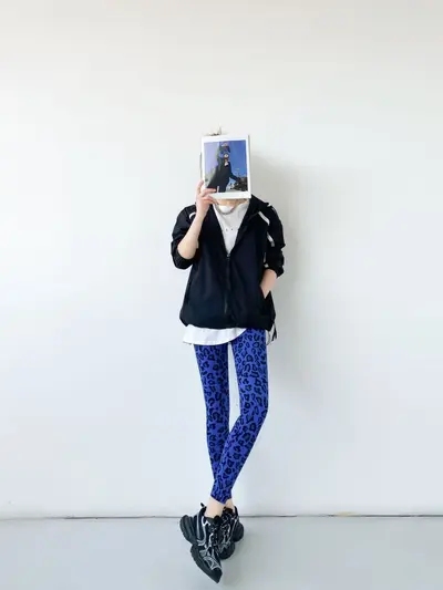 Women's Thin Printed Cropped Yoga Leggings, Leopard Print, Comfortable Sports Pants - 3