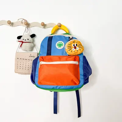 Dual-strap cute children's backpack in small, medium and large sizes, lightweight kids daypack for summer outings, kindergarten school bag, toddler backpack with color blocking for boys and girls - 12