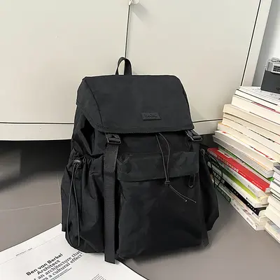Großer Unisex-Rucksack für Schule und Alltag - 7