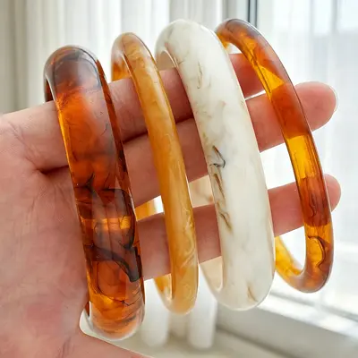Europe und Amerika Bestseller Spiegelfläche breiter Rand Armband Persönlichkeit übertrieben Hochglanz Armreif Acryl Harz Armband - 7