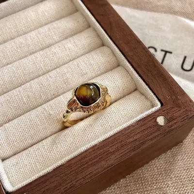 Women's lightweight flower ring - 11