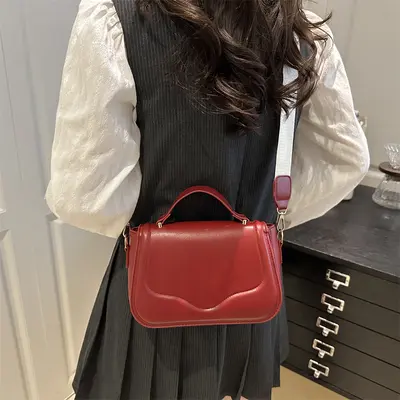 Women's Winter Handbag, Single Shoulder Small Square Bag - 3