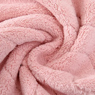 Absorbierende Korallenflor-Handtuch und Badetuch Zweiteiliges Set Haustuchhandtuch weiches und hautfreundliches fusselfreies Gesichtshandtuch Badetuch
