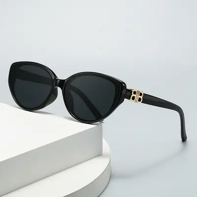 2026 Small Cat-Eye Sunglasses, UV Protection, Suitable for All Face Shapes - 10