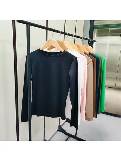 Sonbahar uzun kollu kadın t-shirt, yuvarlak yaka, ince gösterim