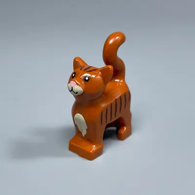 Small Particle Building Block Set with Animal Minifigures, Pets, Kittens, Puppies and Poli - 11