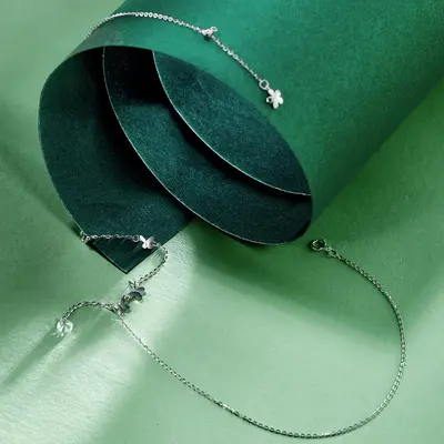 Kadınlar için 925 ayar gümüş kolye moda köprücük kemiği zinciri basit zarif internet ünlü kelebek gerdanlık niş tasarım ins minimalist tarz