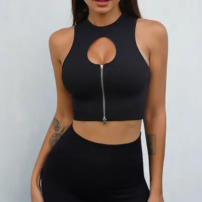 Seamless Women's Yoga Set, Backless Butt-Lifting Stretch Sportswear - 7