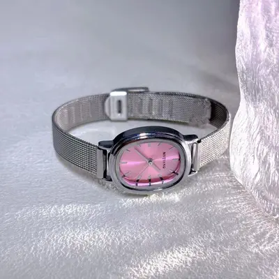 Retro Zarif Armbanduhr Damen Studentin Kleine täglich Leicht Luxus Ins Nische Zeiger Typ Oval Damen Uhr