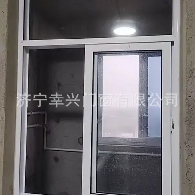 Alüminyum alaşımlı sürgülü pencere, beyaz, havalandırmalı