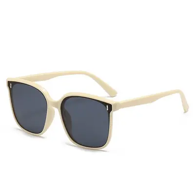 Women's UV Protection Sunglasses with Custom Logo Pattern Gift Option - 5