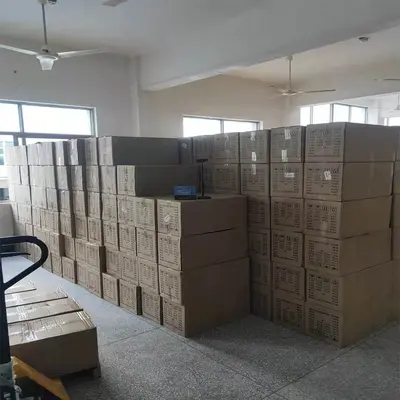 Fabrika doğrudan tedarik katlanabilir telefon standı ayarlanabilir masaüstü canlı yayın standı teleskopik stand masaüstü disk standı