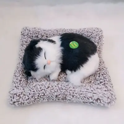 Miyavlayan peluş kedi, araba süsü, bambu kömürlü - 13