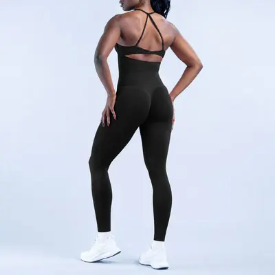 Seamless Backless Yoga Set for Women, Peach Hip Effect, Tight Running Fitness Suit - 12