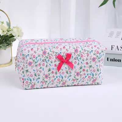 Small Floral Quilted Cosmetic Bag, Large Capacity Travel Pouch - 13