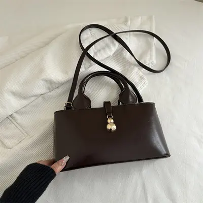 2026 Women's Handbag and Shoulder Bag, Versatile for Commuting - 9