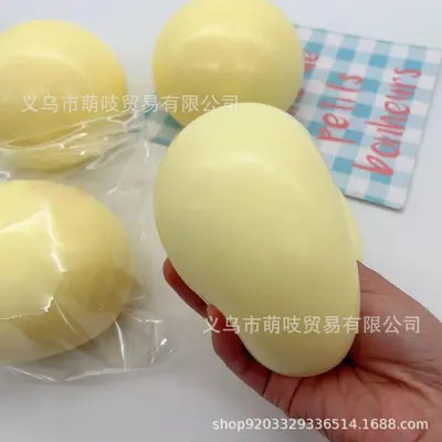 Riesige Käseball-Mochi-Quetschfigur 10 cm, wasserähnliche Textur, langsame Rückstellung