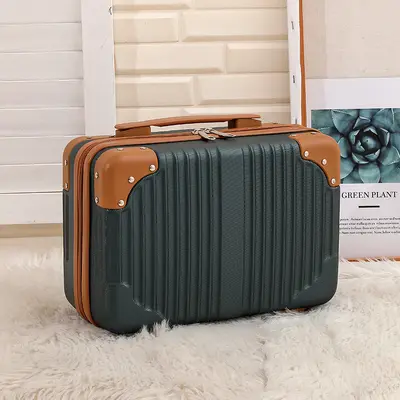 14 Inch Cosmetic Case Hand Luggage - 13