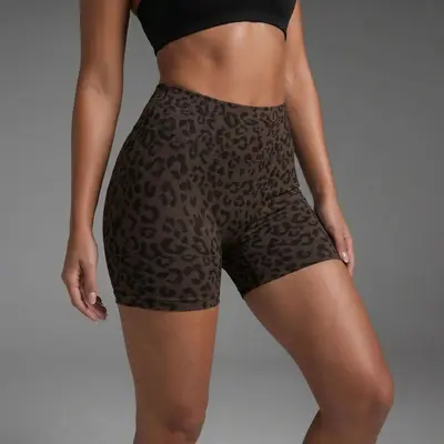 Dikişsiz 3D batik desenli üç çeyrek yoga taytı, yüksek bel kaldırıcı, leopar desen - 10