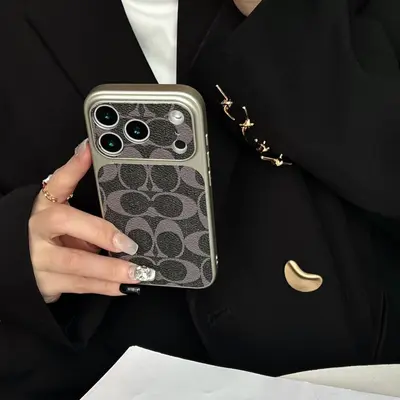 iPhone 18 Pro Max için çift C logolu moda telefon kılıfı, i17 koruyucu kapak - 7