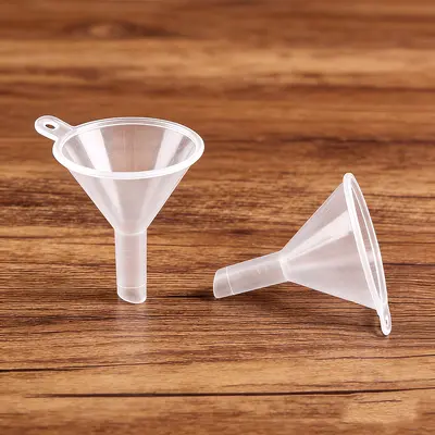 Plastik mini huni, şeffaf, parfüm numune ayırma için