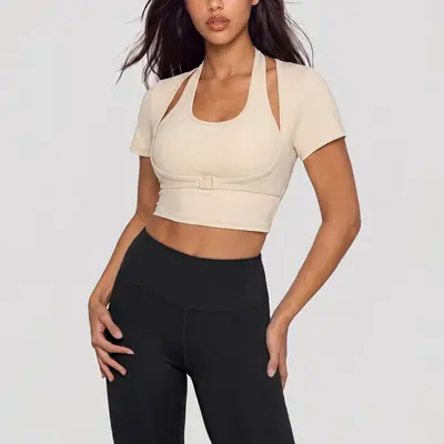 Boyun Askılı Kadın Yoga Seti, Dar Kesim Kısa Kollu Spor Üst ve Fitness Kıyafeti - 11