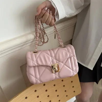 Damen-Achseltasche mit Kette, einfarbig, Frühlingsmodell - 8