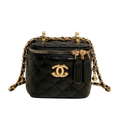 Diamond Lattice Chain Strap Women's Shoulder Bag - 11