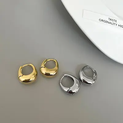 European and American style oval earrings for women 925 silver needle earrings simple fashion elegant business dress niche design electrolysis gold