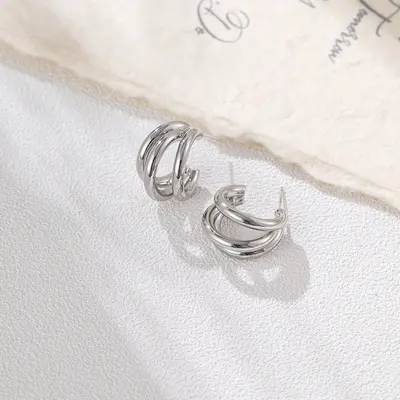 S925 Silver Needle Copper-Plated Real Gold Classic Versatile Earrings, Same Style as the Popular Sister-in-Law, Triple-Ring Stud Earrings, C-Shaped Hoop Earrings