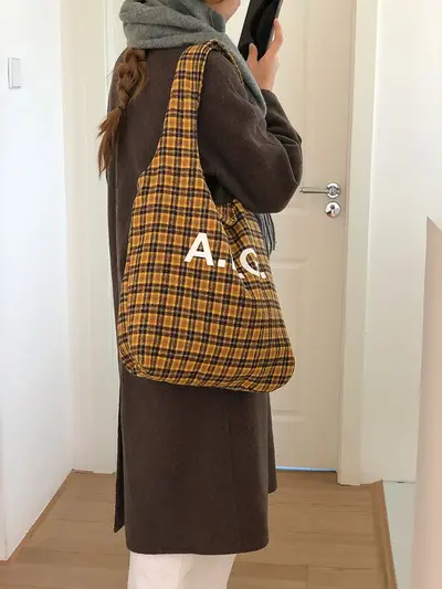 Plaid Women's Shoulder Bag, Korean Style, Winter - 6