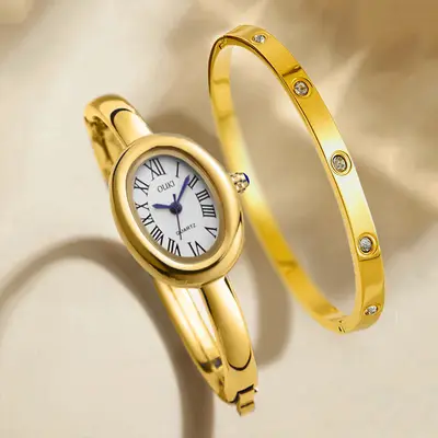 New Bathtub Bracelet Ladies Watch Women's Fashion Oval Roman Numeral Women's Wristwatch Quartz Watch Wholesale