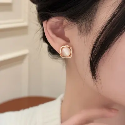 Cat eye stone ear clips, sparkling diamond, no piercing required - 5
