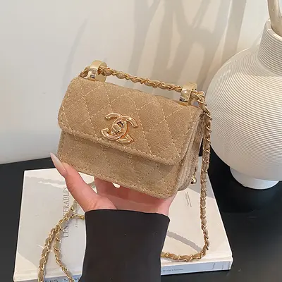 Mini-Damentasche mit Rautensteppung, Kette, Achseltasche, Modell 2025 - 10