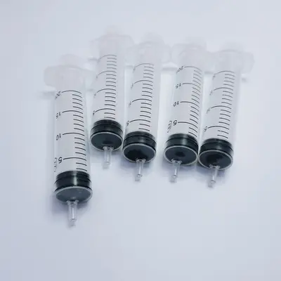 Needle-Free Disposable Syringe for Industrial Dispensing and Pet Feeding