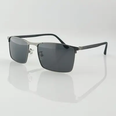 Polarized Metal Men's Sunglasses with UV Protection, Model 8697 - 10