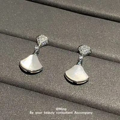 Mini-Ventilator Perlmutt-Anhänger Halskette Damen leicht luxuriös elegant - 10