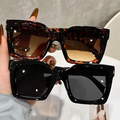 Oversized Leopard Print Women's Sunglasses with UV Protection - 2