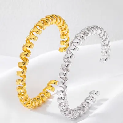 Spiral sarılı telefon kablosu bilezik, 18K altın - 5