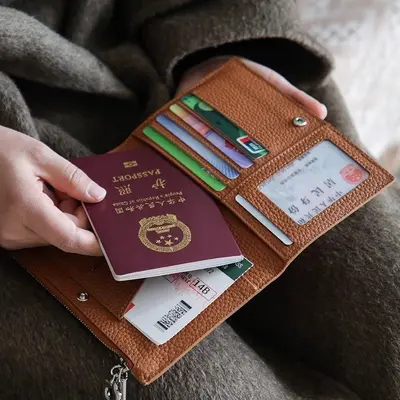Deri görünümlü pasaport cüzdanı ultra ince unisex